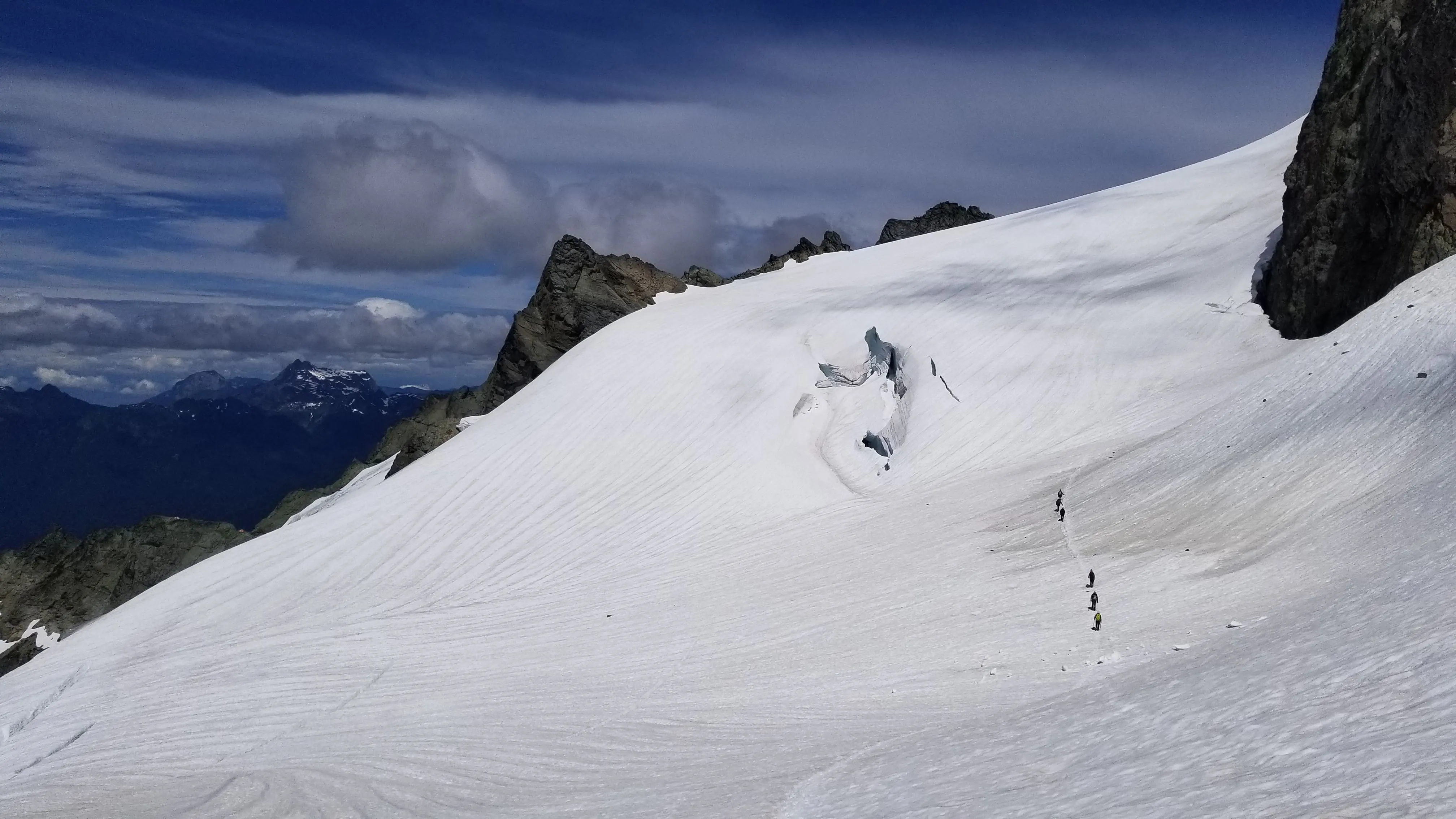 Mt Shuksan Fisher Chimneys