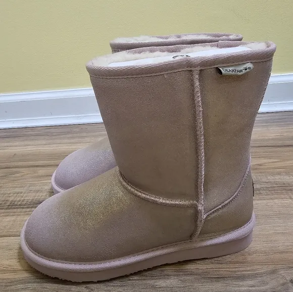 New BearPaw Elle Exotic Youth Pink Glitter, size US 5
