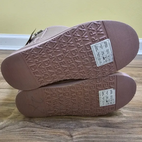 New BearPaw Elle Exotic Youth Pink Glitter, size US 5