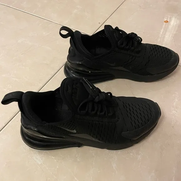 Nike Air Max 270 Black Sneakers