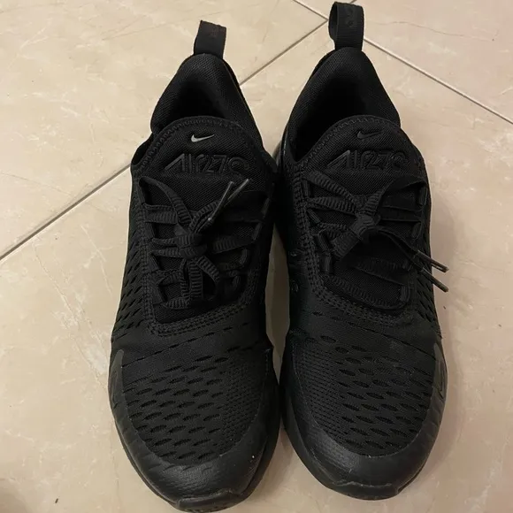 Nike Air Max 270 Black Sneakers
