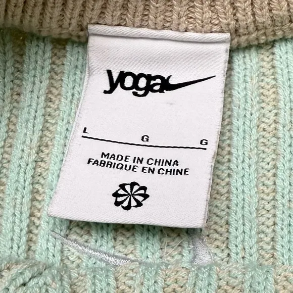 Nike Yoga Luxe Wool blend cover up knit crew neck sweater sz L