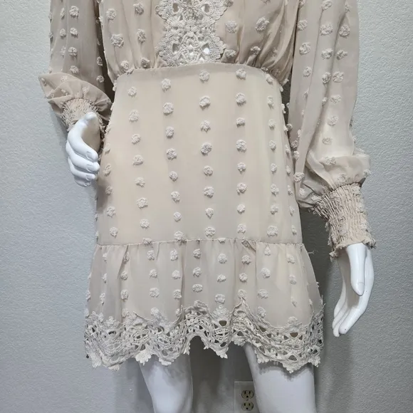 NWT Lulus Chic Cream Dress Size S
