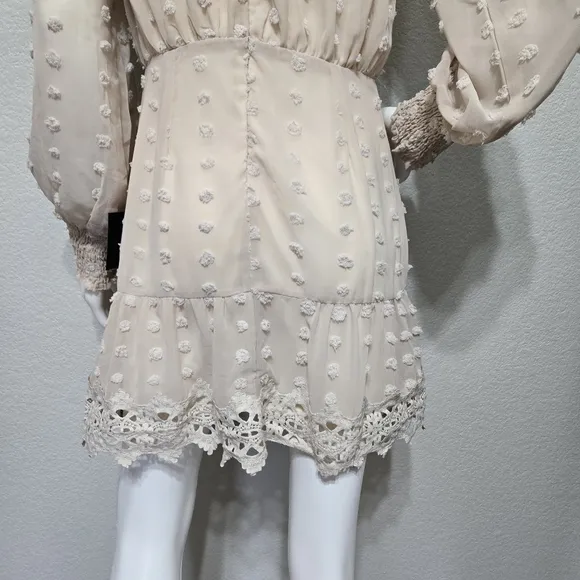 NWT Lulus Chic Cream Dress Size S