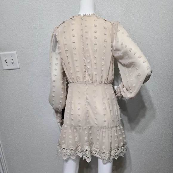 NWT Lulus Chic Cream Dress Size S