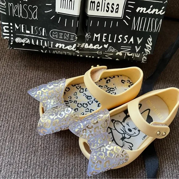 NWT MINI MELISSA Disney | Ultragirl Minnie Mouse Baby Maryjane Flats