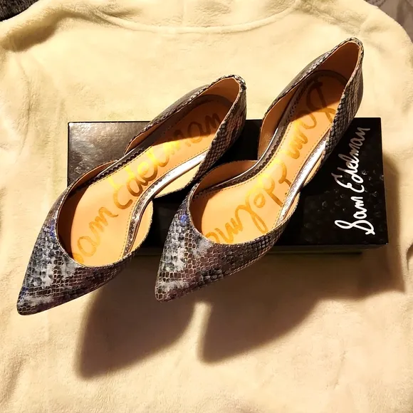 NWT Sam Edelman flats!