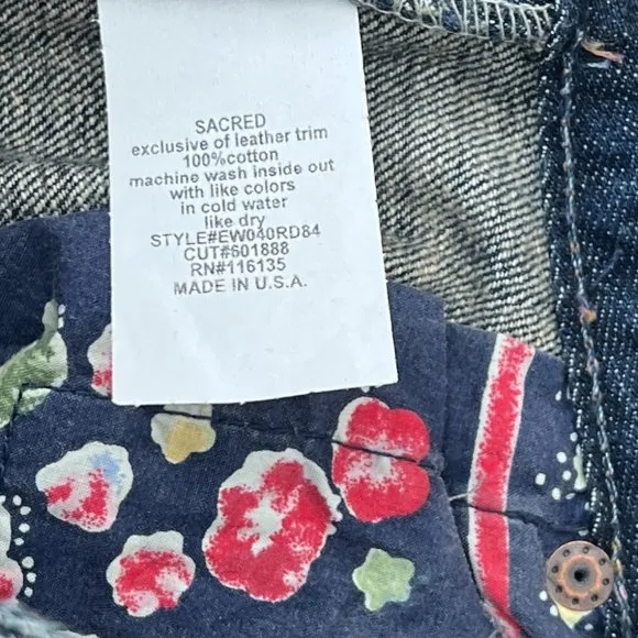 NWT Vintage Blue Cult Sacred Blue Leather Trim Jeans, Size 28; 34&quot; Inseam