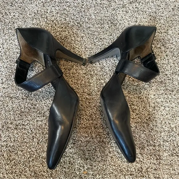 Paul Green Size US 8 Desire Black Leather 3 1/2&quot; Heels, Adjustable Velcro Straps
