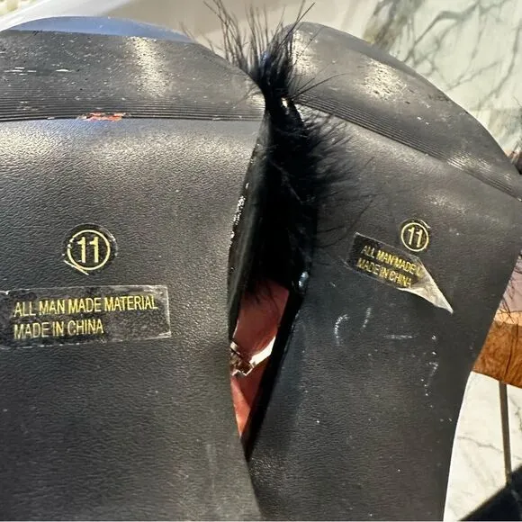 Pierre Silber | 11 | feather detailed slipper heels.
