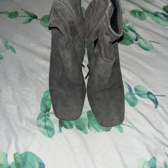 Prada heels size 37 women’s designer shoes