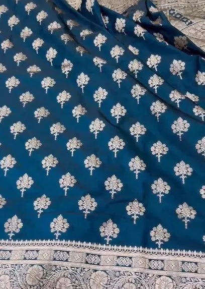 Presenting Handloom Inspired Pure Mashru Silk Gradient Dual Color Shade Saree