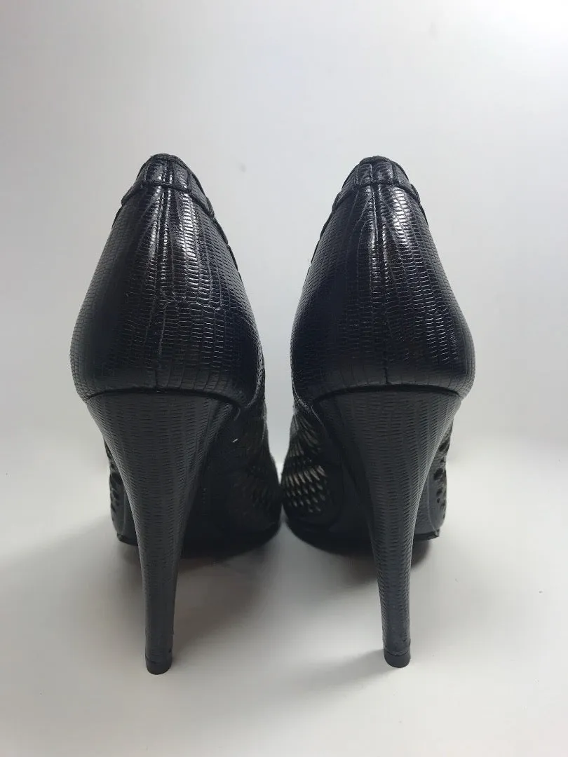 PROENZA SCHOULER  Black Leather Laser Cut Embossed Classic Heels Size 9