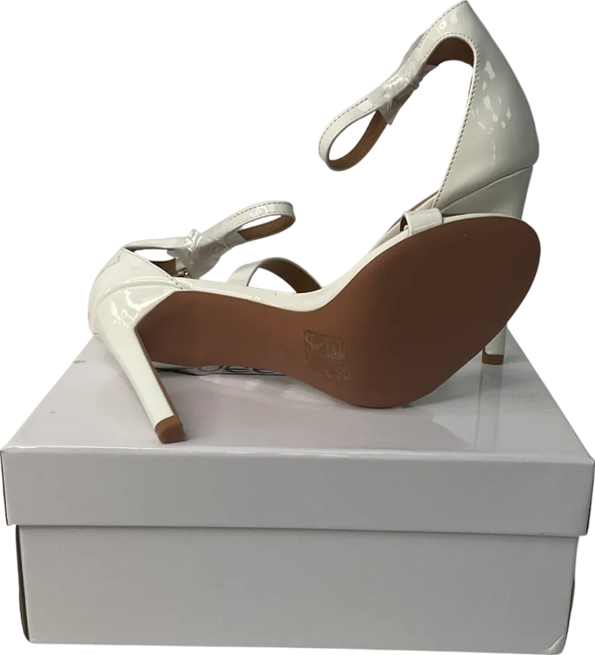 queen lina White Ankle Strap Heels UK 3 EU 36 👠