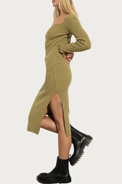 RIBBED-KNIT SWEETHEART-NECK MIDI DRESS