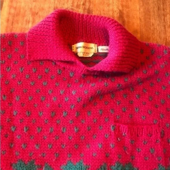 Sierra Woolens Sweater Hand Knit