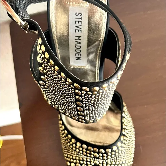 Steve Madden High Heels Black/Gold, Size 7 1/2, Party, Prom, Cocktail night