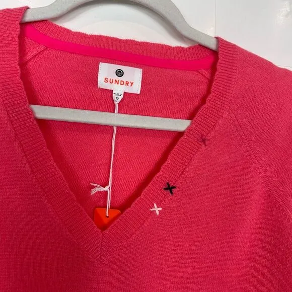 Sundry Pink Wool Cashmere Sweater NWT Womens XS 0 V-Neck Pullover Pink Coral NEW