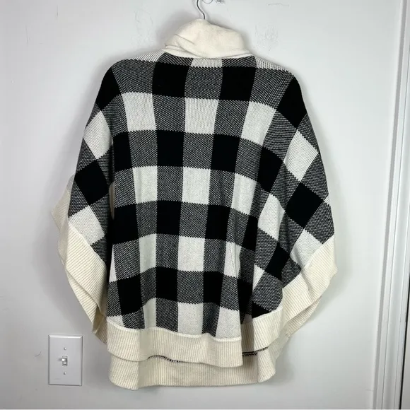 Talbots Black &amp; Ivory Buffalo Plaid Checked Wool Poncho Sweater sz large