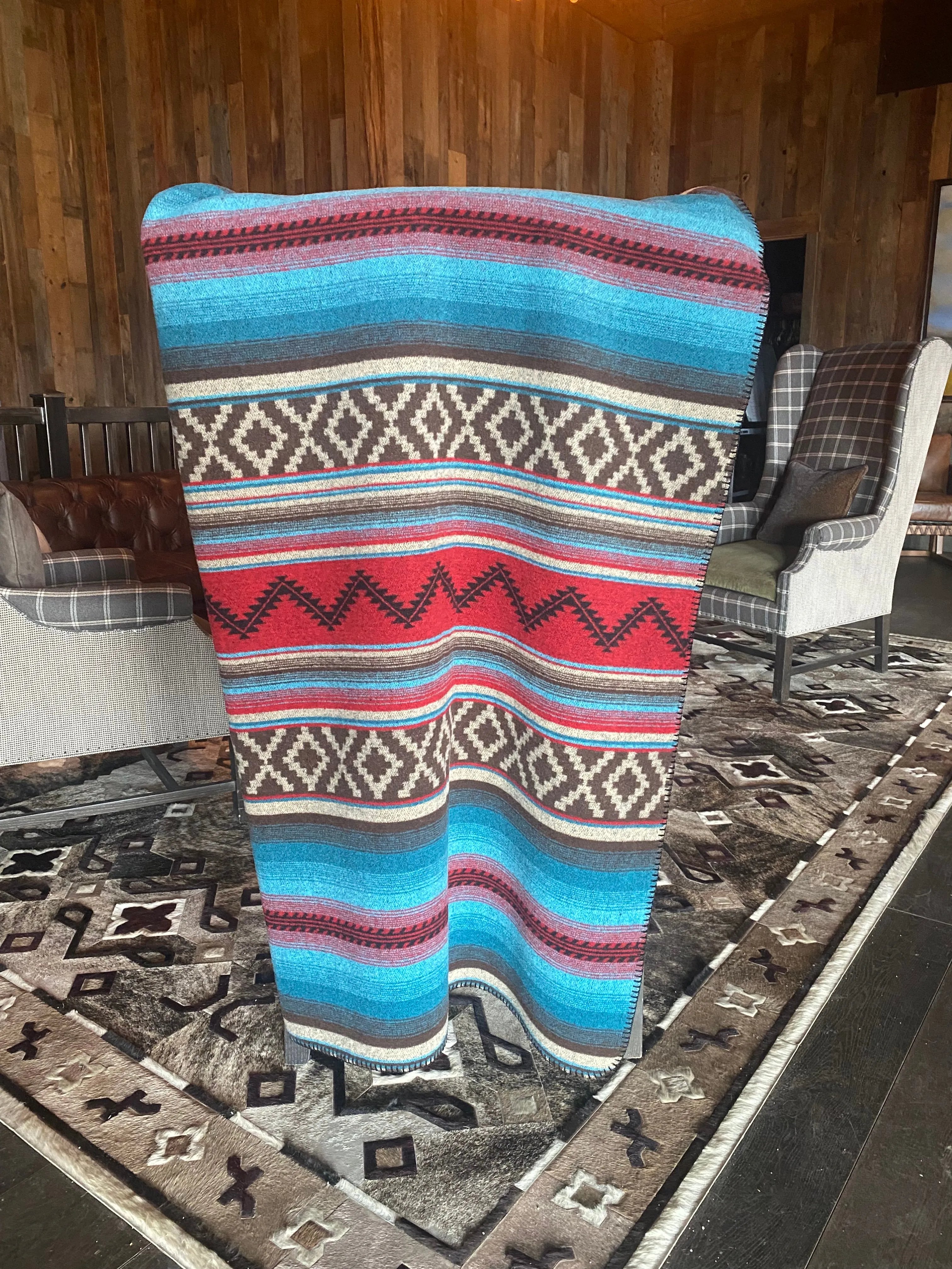 Trailhead Lodge Throw