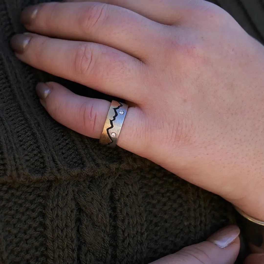 Two Toned Mountain Band with Diamonds