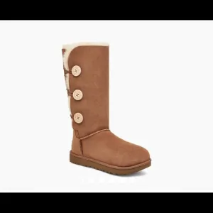Uggs Bailey Button Triple II Boots