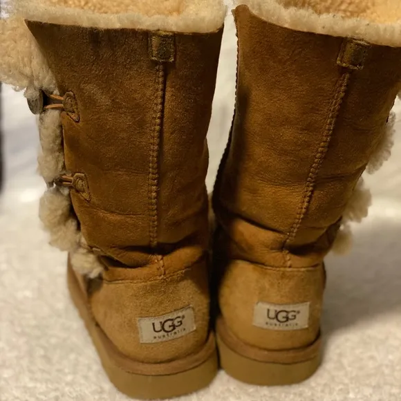 Uggs Bailey Button Triple II Boots