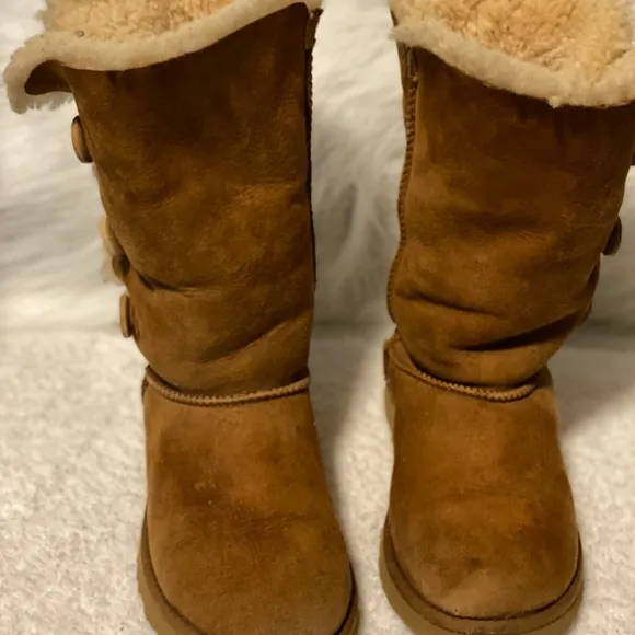 Uggs Bailey Button Triple II Boots
