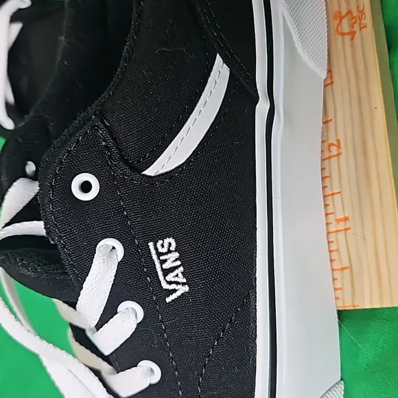 Vans Seldon platform canvas Black sneakers