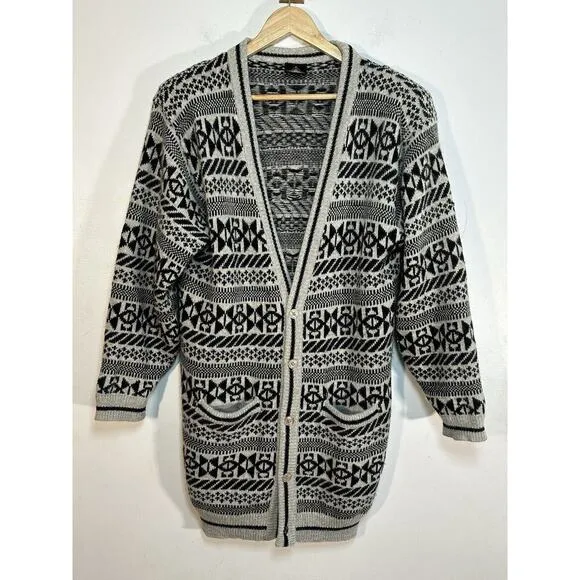 Vintage KENNINGTON Woman’s Wool Long Cardigan Large Oversized