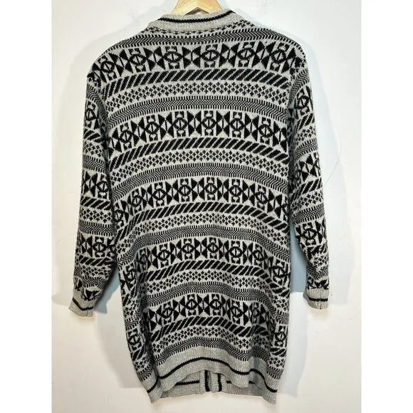 Vintage KENNINGTON Woman’s Wool Long Cardigan Large Oversized