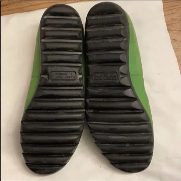 WALDLAUFER GREEN FLATS.  NEW.