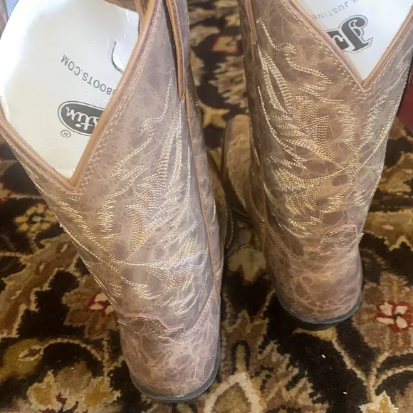 Youth Justin boots