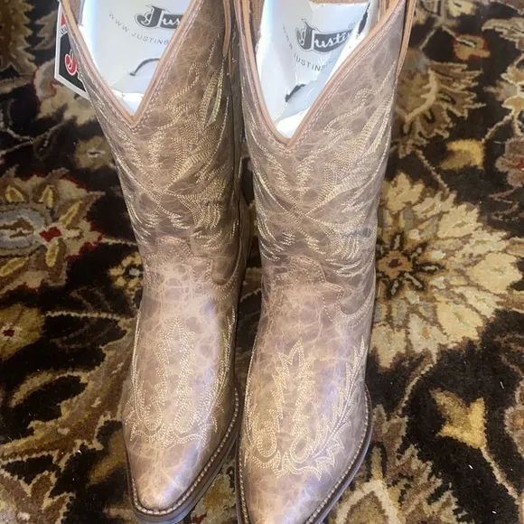 Youth Justin boots