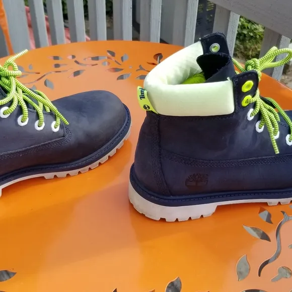 YOUTH Timberland Boots 5.5Y